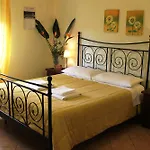 Titina 4*